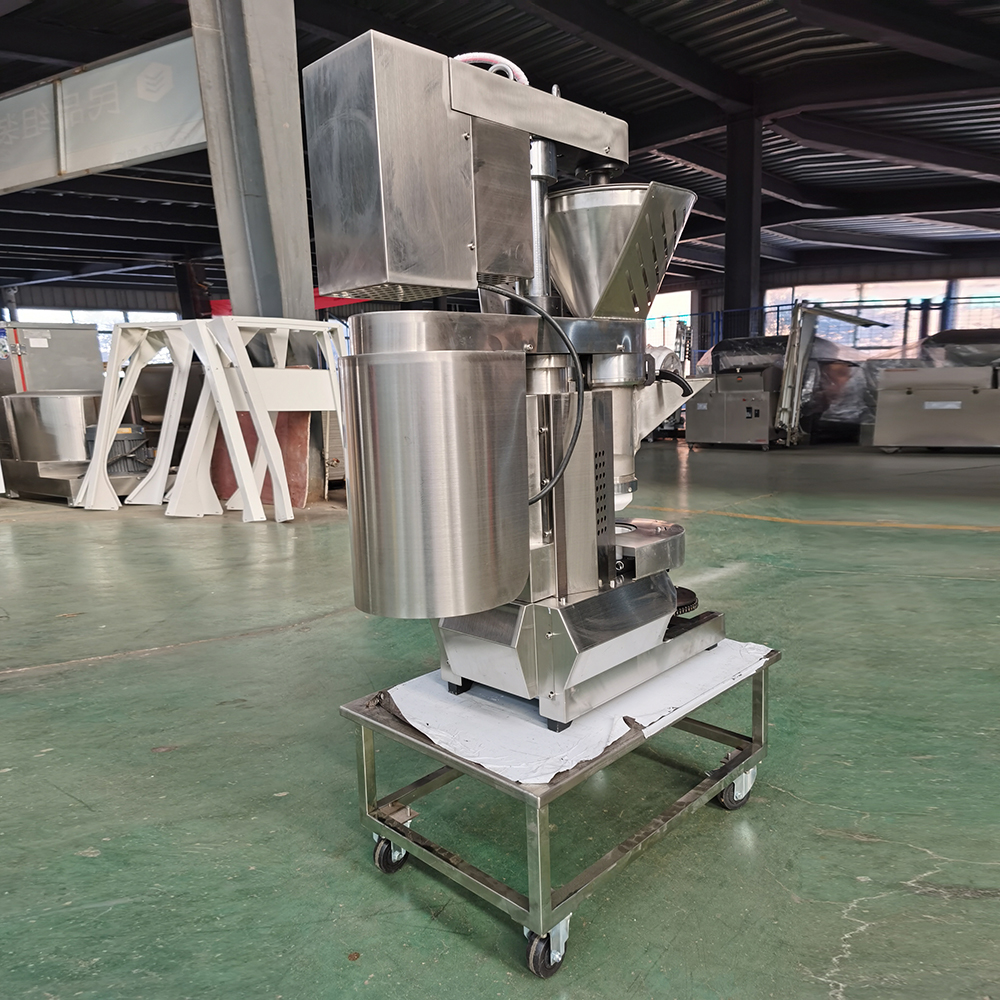 Industrial Automatic Steamed Stuffing Bun Momo Maker / Chinese Baozi Making Machine 